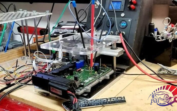 <p>ECU REPROGRAMMING</p>